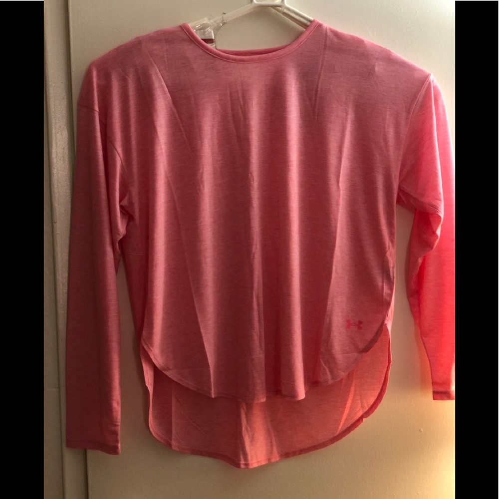 NWT Under Armour Womens XL Loose Heat Gear T-shirt